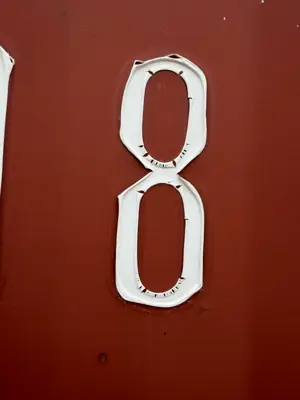 A found 8 in Longyearbyen
