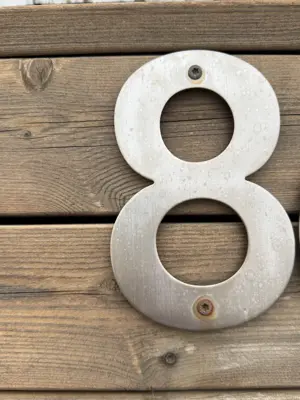 A found 8 in Mehamn