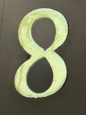 A found 8 in Vancouver