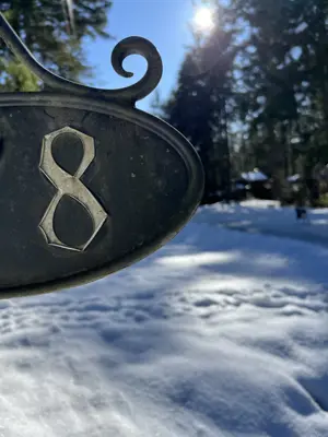 A found 8 in Gabriola